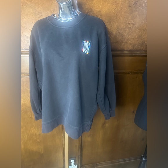 lululemon athletica Tops - SIZE 4 Lululemon Athletica Black Sweatshirt with Colorful Logo